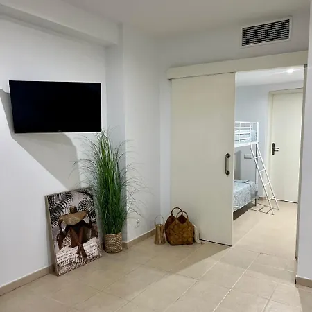 Apartment Chill Out